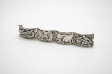 Load image into Gallery viewer, Armband (vættir) eftir Finn Jónsson / Bracelet (land spirits) by Finnur Jónsson - Listasafn Íslands