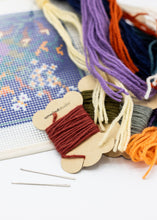 Load image into Gallery viewer, Útsaumspakki / Embroidery Kit - Listasafn Íslands